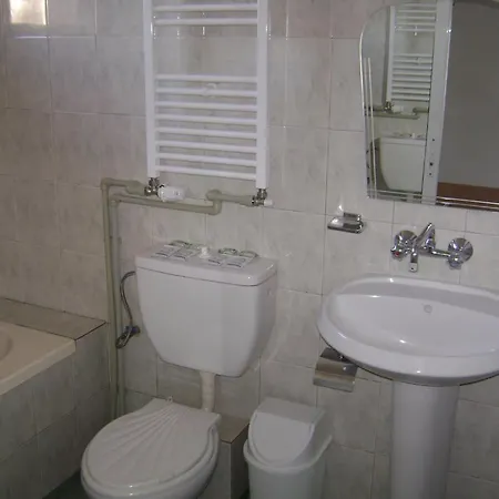 Hotel Montana 3*