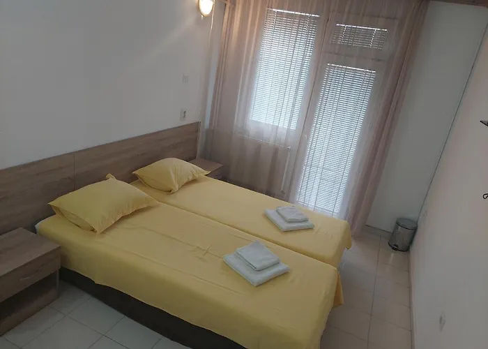 Hotel Montana מלון מונטנה