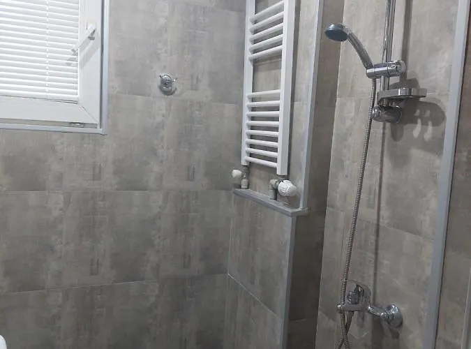 מלון Hotel Montana מונטנה