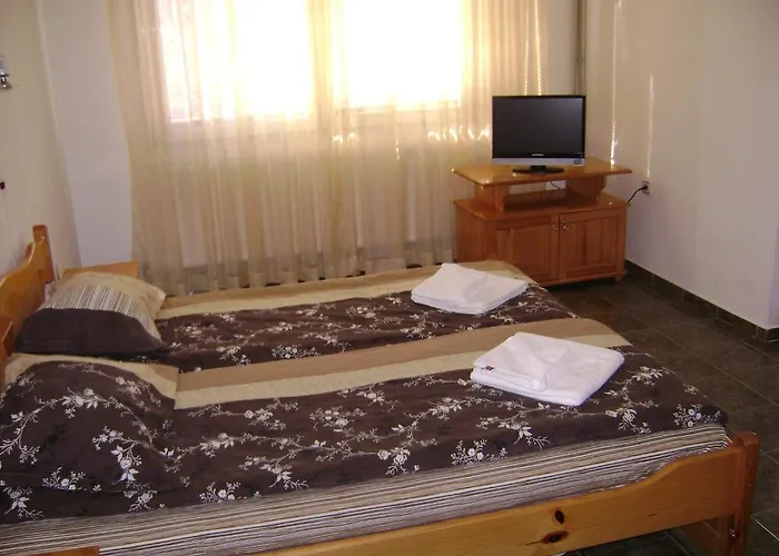 Hotel Montana מלון מונטנה